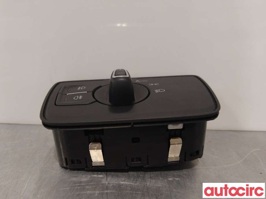 Bryter lys til VW Passat 2015-2019 (Fase 1) (B8) (B8) (VOLKSWAGEN|3G0941633H)