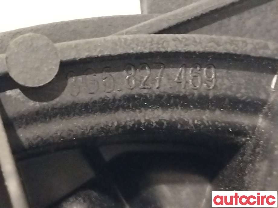 Bakluke/bakdør håndtak til VW Passat 2015-2019 (Fase 1) (B8) (B8) (VOLKSWAGEN|510827469||3G5827469)