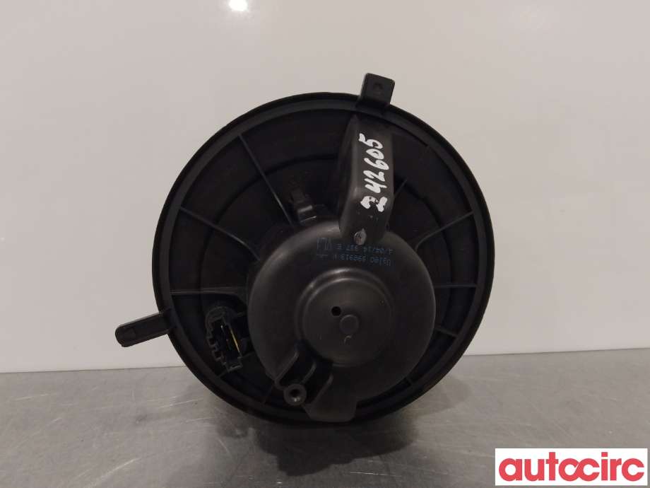 Varmeapparat motor til VW Caddy 2010-2015 (Type III, Fase 2)  (VOLKSWAGEN|1K1819015E)