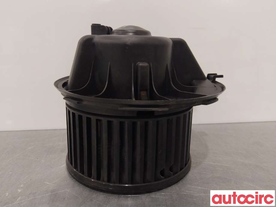 Varmeapparat motor til VW Caddy 2010-2015 (Type III, Fase 2)  (VOLKSWAGEN|1K1819015E)