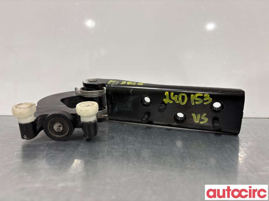 Diverse deler til Nissan NV400, 2012-->> (NISSAN|8281600Q0H)