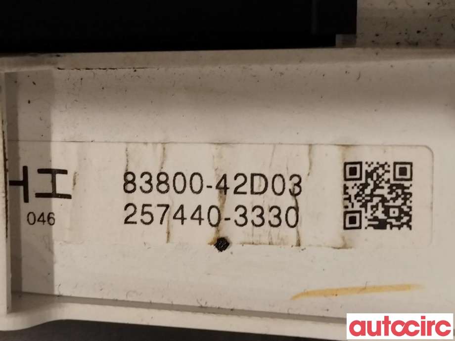 Instrumentpanel til Toyota RAV4 2006-2009 (Type III, Fase 1)  (TOYOTA|8380042D03)