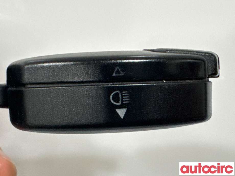 Bryter blink til BMW 5-Serie 2003-2010 (E60/E61) (E60/E61) (BMW|61316951349|01106750-08|6951349)