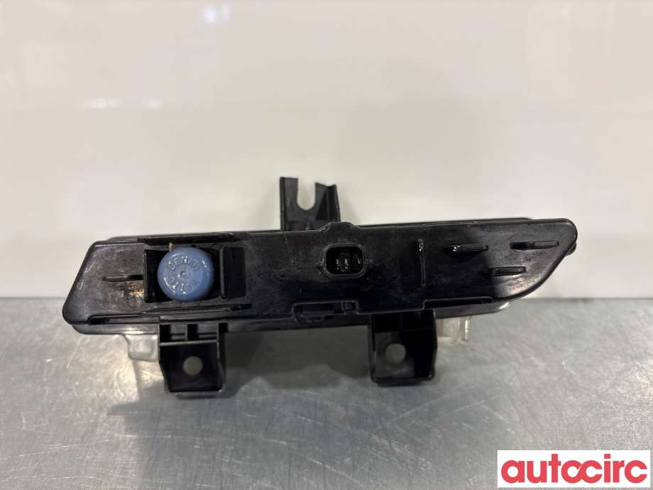 Parklykt høyre til Renault Captur 2013-2020 (Type I)  (RENAULT|266000411R|266059493R)