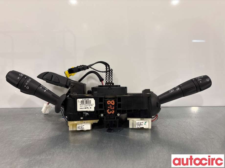 Bryter combi til Renault Captur 2013-2020 (Type I)  (RENAULT|8201168016|8201167992|8201168027)