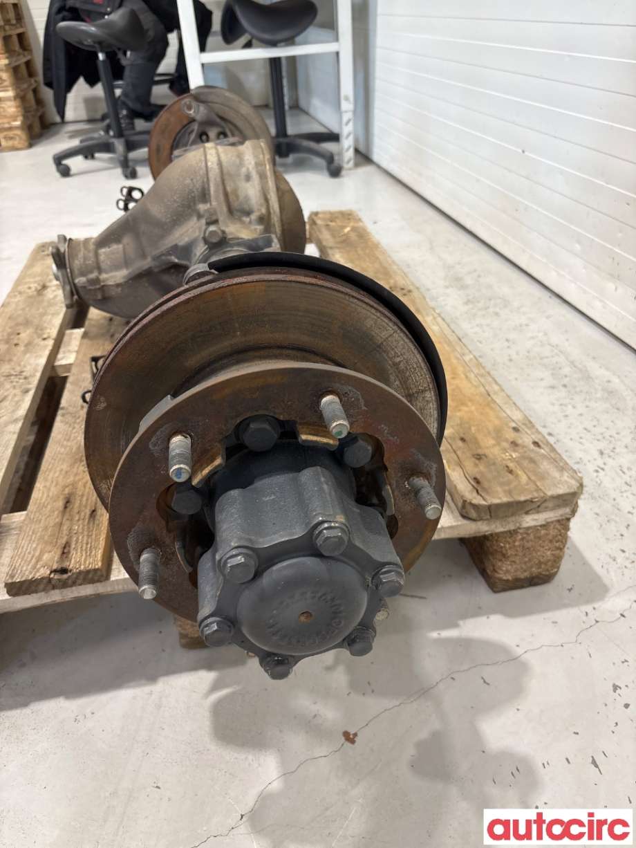 Bakaksel til Mercedes Sprinter 2013-2018 (Fase 2) (906) (906) (MERCEDES|A9073502801|741455|)