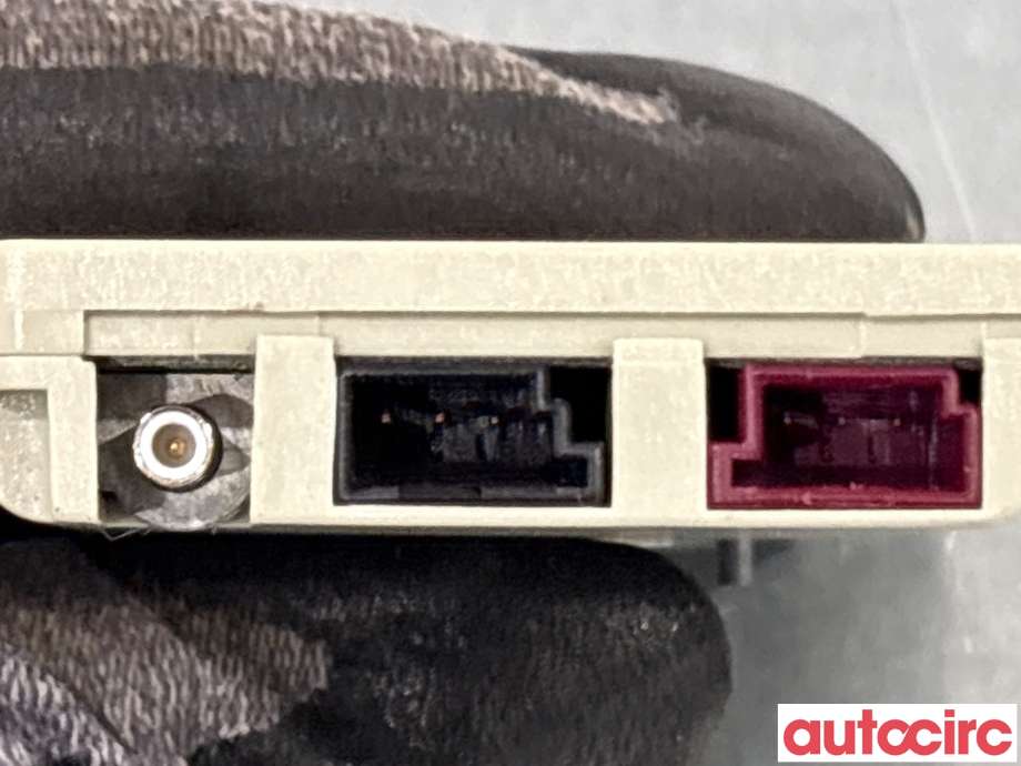 Antenne forsterker til BMW X5 2000-2006 (E53) (E53) (BMW|65258377654|8377654)
