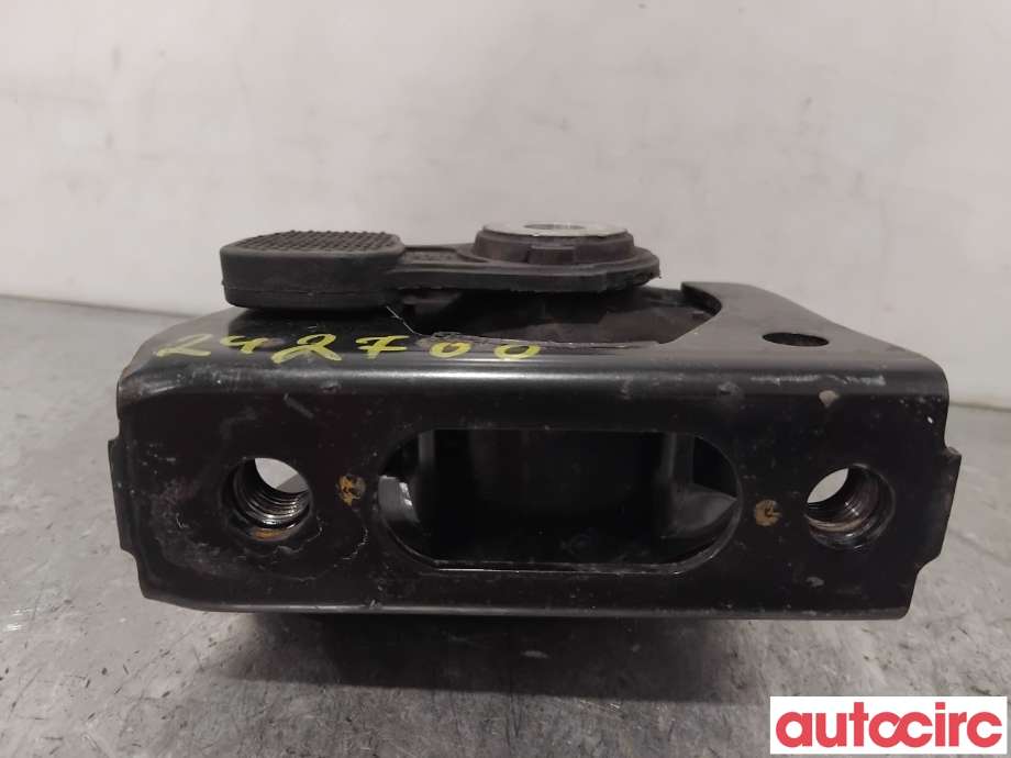 Motorfeste til Toyota Auris 2013-2015 (Type II, Fase 1)  (TOYOTA|123610T190|)