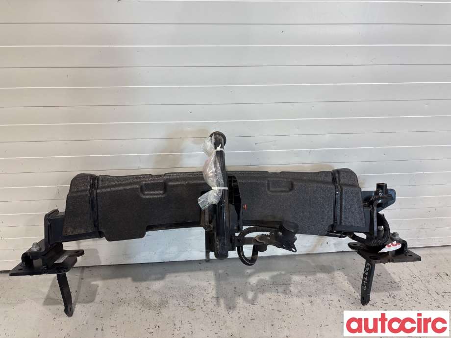 Hengerfeste til Peugeot e-3008, 2023-->>  (PEUGEOT|1690619480)