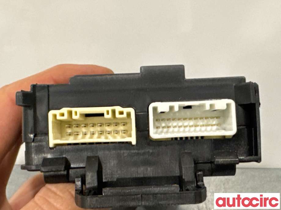 Styreenhet comfort (BCM) til Mazda 6 2015-2018 (Type III, Fase 2)  (MAZDA|G46C-67-5Y0B||G46C675Y0B)