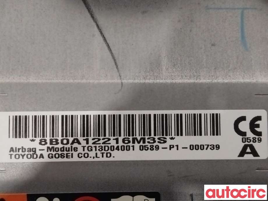 Airbag kne til Toyota Prius 2016-2023 (Type IV) (combi) (combi) (TOYOTA|7390047050C0|8B0A12216M3S)