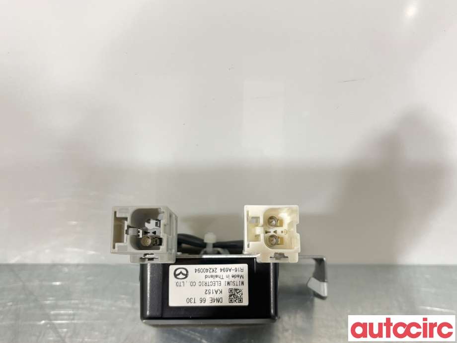 Antenne forsterker til Mazda MX-30 2020-->>  (MAZDA|DN4E-66-T30)