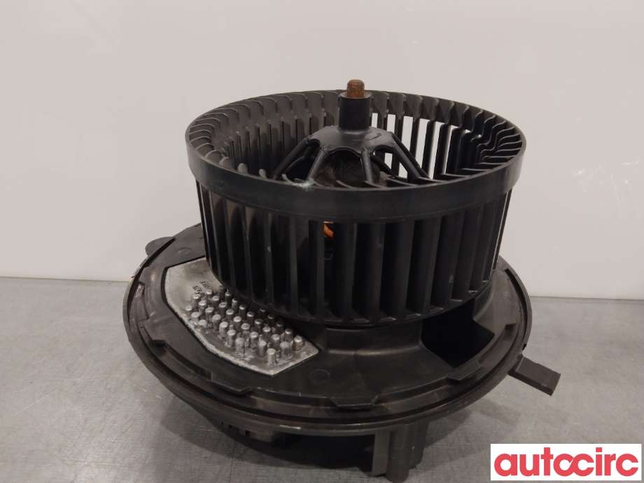 Varmeapparat motor til Škoda Octavia 2013-2016 (Type III, Fase 1) (SKODA|5Q1819021A|)