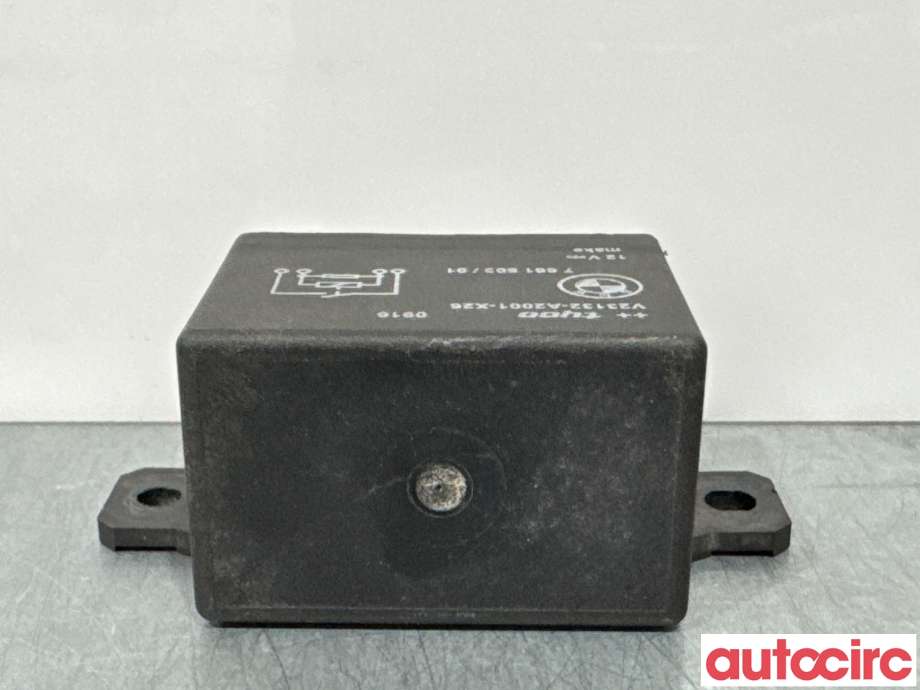 Rele kjølevifte til BMW X5 2007-2013 (E70) (E70) (BMW|61367661503|V23132-A2001-X26|7661503)