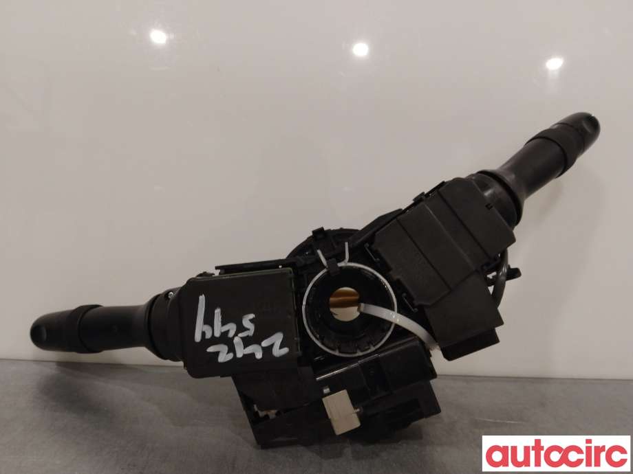 Bryter combi til Toyota RAV4 2006-2009 (Type III, Fase 1)  (TOYOTA|8430648030|)