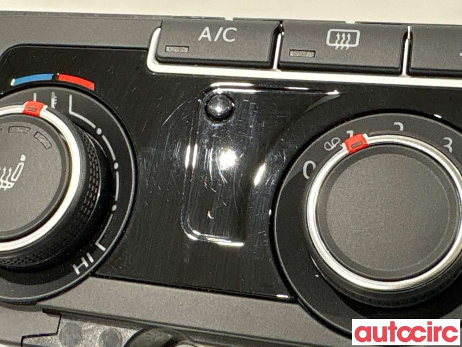 Varmeapparat betjening til VW Caddy 2015-2020 (Type III, Fase 3)  (VOLKSWAGEN|1K8907426AQ)
