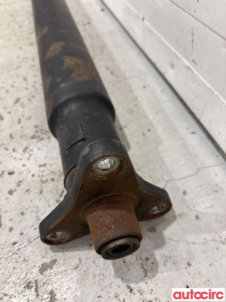 Mellomaksel til BMW 5-Serie 2003-2010 (E60/E61) (E60/E61) (BMW|26107573588|)