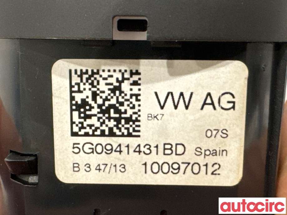 Bryter lys til VW Golf VII 2012-2017 (Fase 1)  (VOLKSWAGEN|5G0941431BD|10097012)