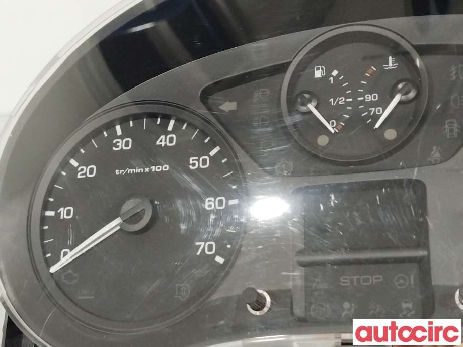 Instrumentpanel til Peugeot Partner 2015-2019 (Type II, Fase 2) (PEUGEOT|9801642280)