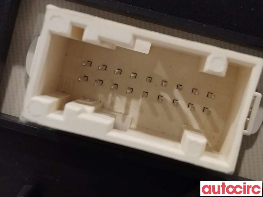 Instrumentpanel til Peugeot Partner 2015-2019 (Type II, Fase 2) (PEUGEOT|9801642280)