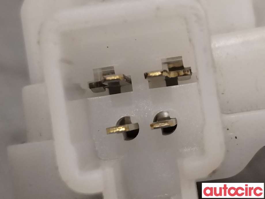 Baklukelås til Nissan Qashqai 2014-2021 (Type II)  (NISSAN|905024EA0B|)