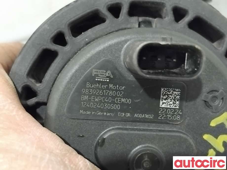 Sirkulasjonspumpe til Peugeot e-3008 2023-->> (PEUGEOT|9839261780|)
