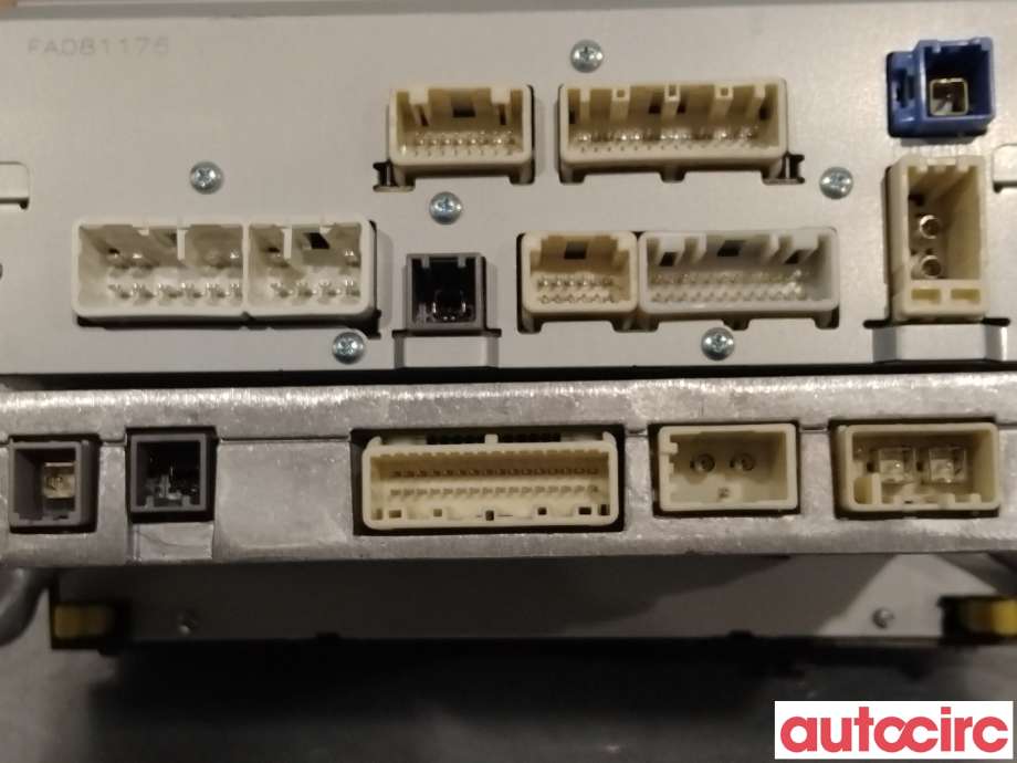 Bilstereo til Toyota Avensis 2009-2015 (Type III, Fase 1)  (TOYOTA|8614005050)