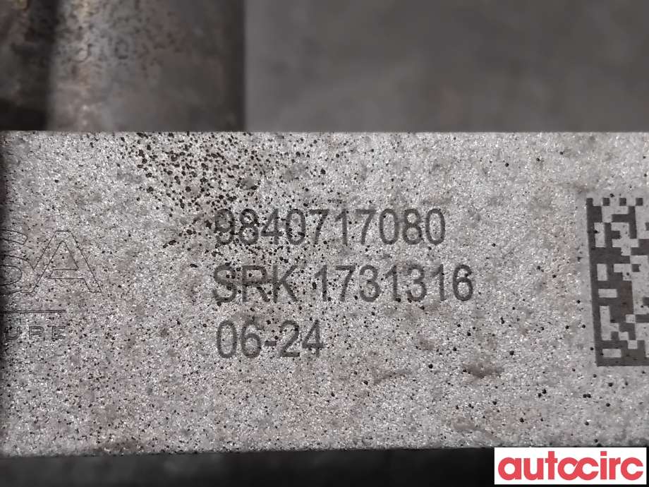 Motorfeste til Peugeot e-3008 2023-->> (PEUGEOT|9840717080|)