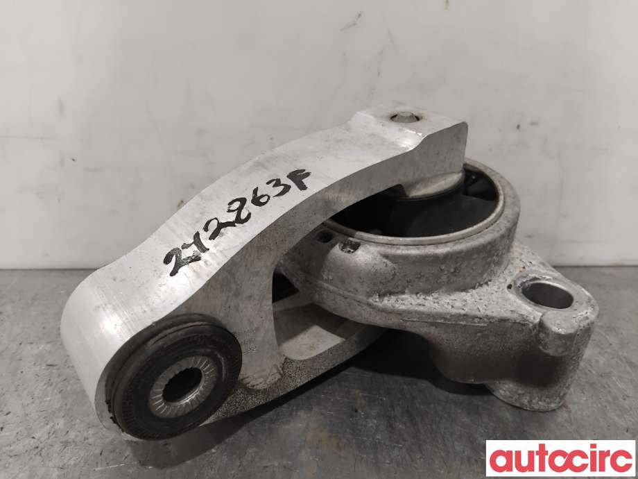 Motorfeste til Peugeot e-3008 2023-->>  (PEUGEOT|9840726080|)