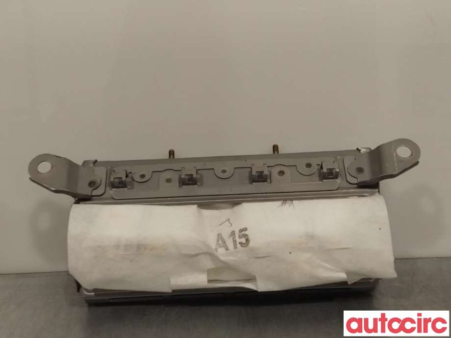 Airbag kne til Toyota Avensis, 2009-2015 (Type III, Fase 1) (TOYOTA|7390005030C0)