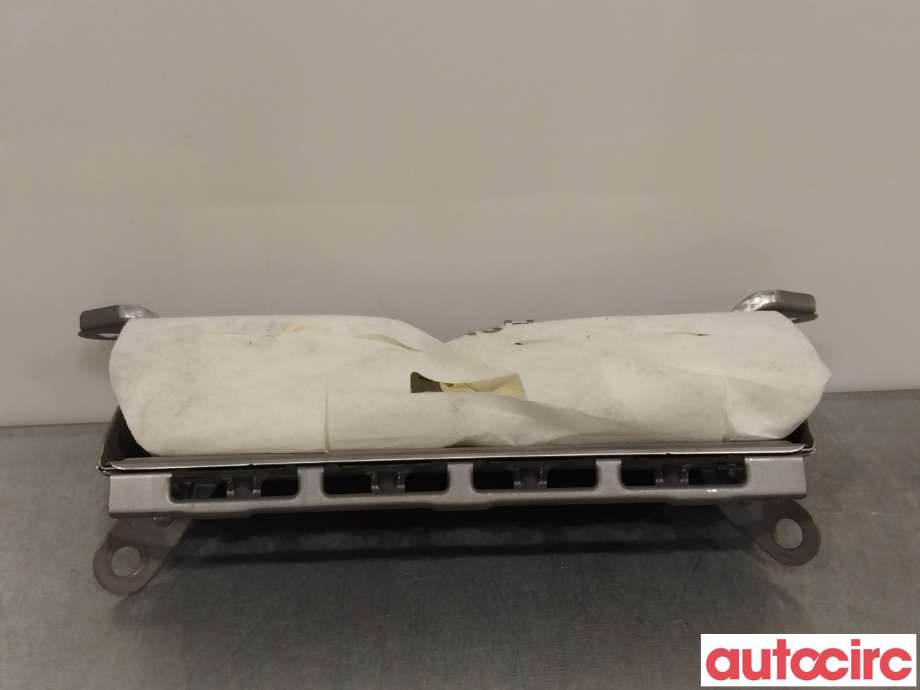 Airbag kne til Toyota Avensis 2009-2015 (Type III, Fase 1) (TOYOTA|7390005030C0|)