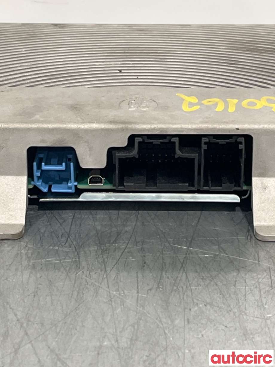 Bilstereo forsterker til Ford Focus 2018-->> (Type IV)  (FORD|2410721|JX7T-18B849-AJ|)
