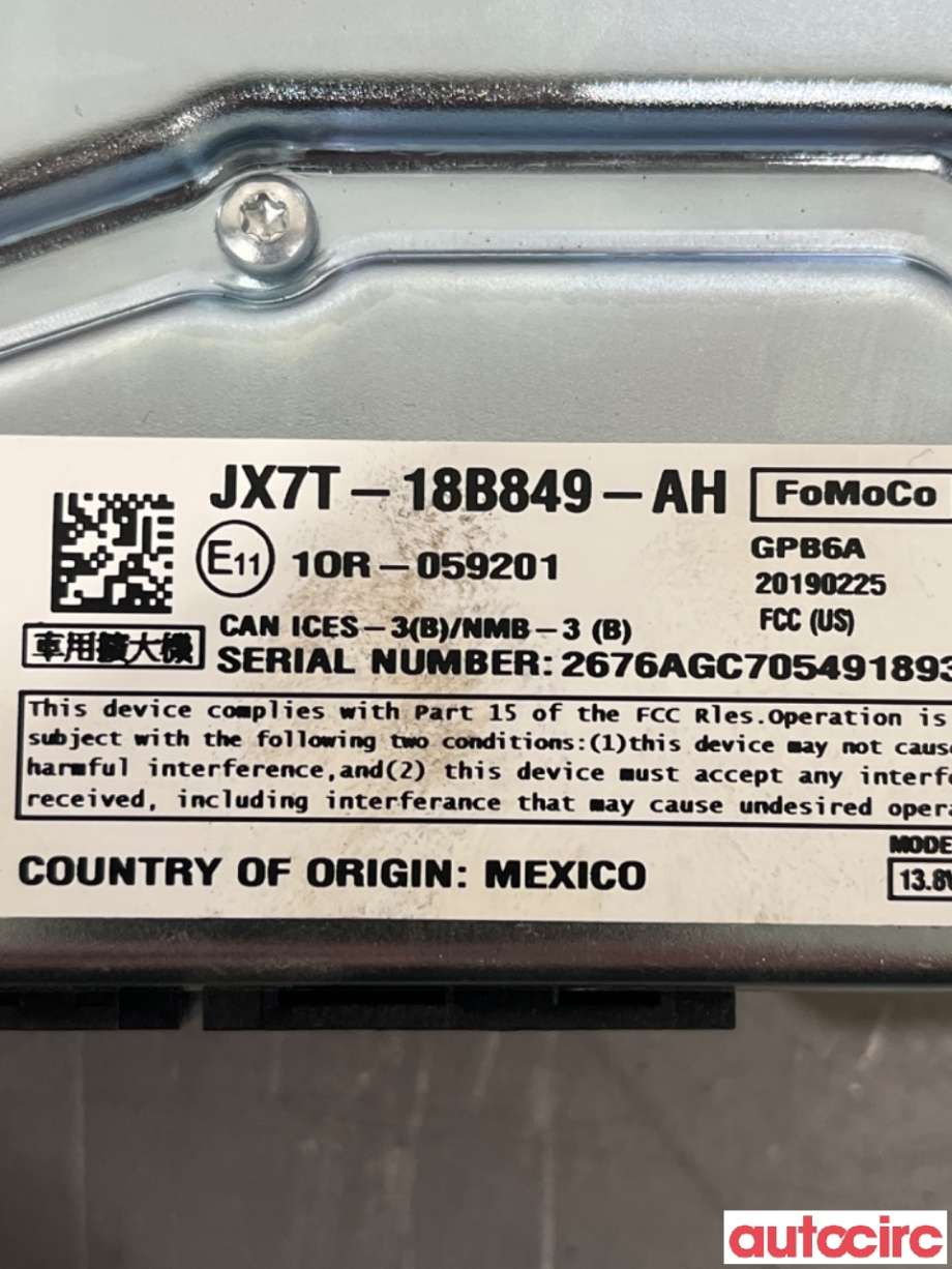 Bilstereo forsterker til Ford Focus 2018-->> (Type IV)  (FORD|2410721|JX7T-18B849-AJ|)