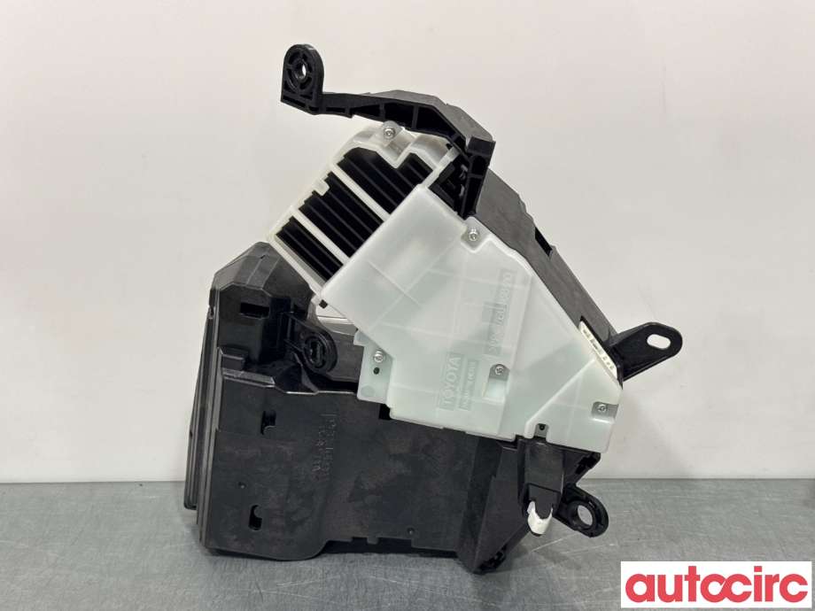 Instrumentpanel til Toyota Prius +7 2012-2020 (Type III) (stasjonsvogn) (stasjonsvogn) (TOYOTA|8316847020|401-020|83108-47020)
