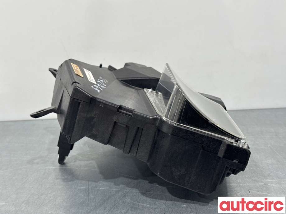 Instrumentpanel til Toyota Prius +7 2012-2020 (Type III) (stasjonsvogn) (stasjonsvogn) (TOYOTA|8316847020|401-020|83108-47020)