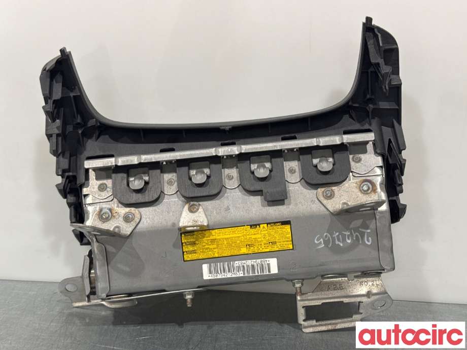 Airbag kne til Toyota Prius +7 2012-2020 (Type III) (stasjonsvogn) (stasjonsvogn) (TOYOTA|7390047020C0|)