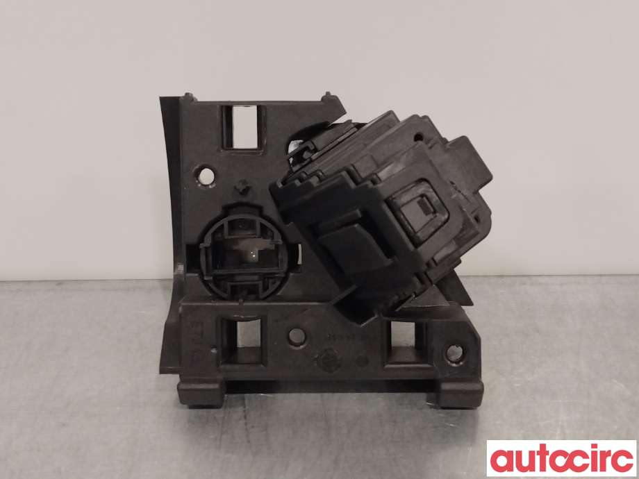 Bryter start/stopp til BMW X5 2007-2013 (E70) (E70) (BMW|61316966714|6966714)