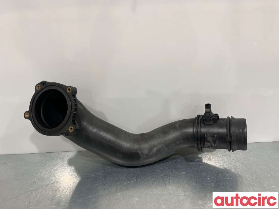 Turbo rør til Mercedes Vito 2014-->> (W447) (W447) (MERCEDES|A6510903842)
