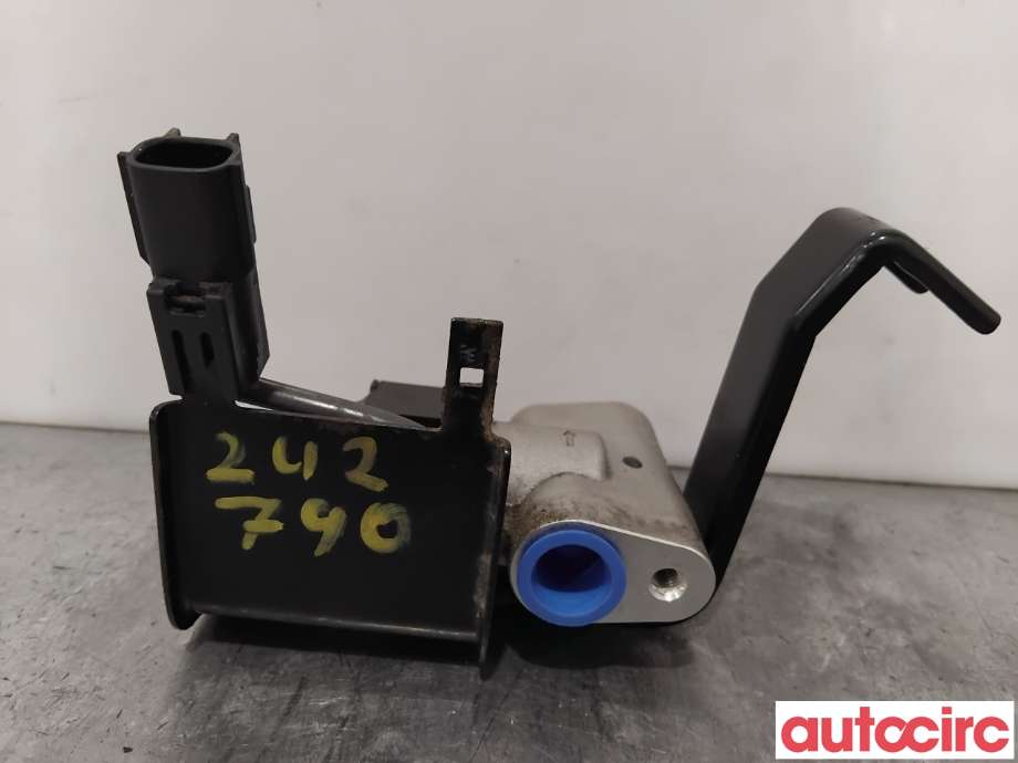 Diverse deler til Mazda MX-30 2020-->>  (MAZDA|DN4J-61-4VX|443310-1570|)