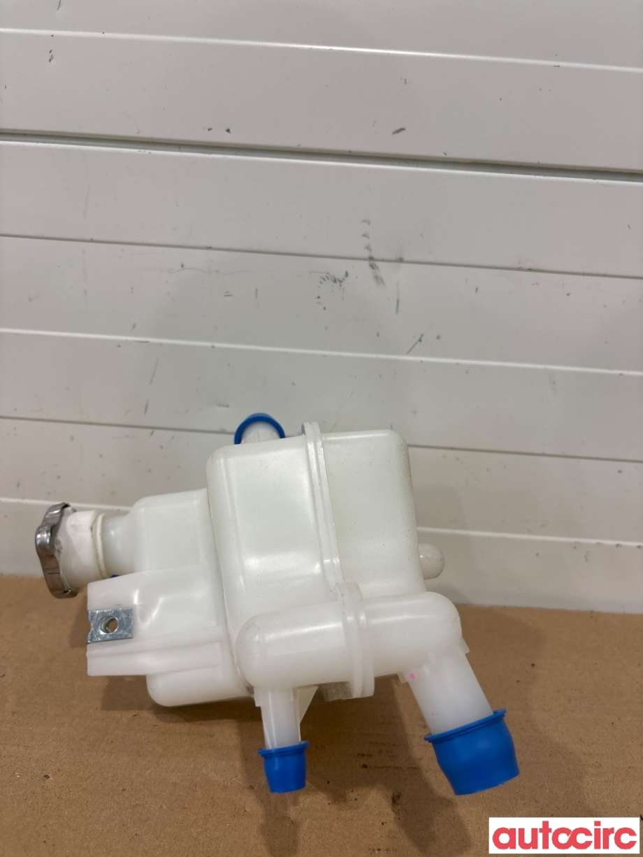Ekspansjonstank til Isuzu D-Max 2021-->> (Type III)  (ISUZU|8984866271|)