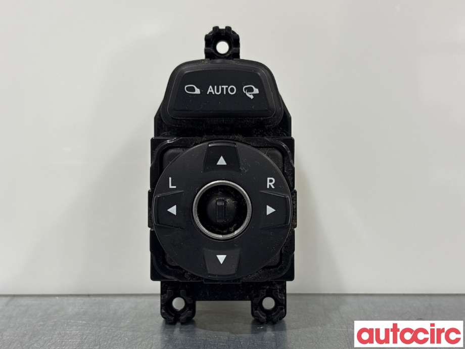 Bryter speil til Hyundai Santa Fe, 2012-2020 (Type III) (HYUNDAI|935732W100)