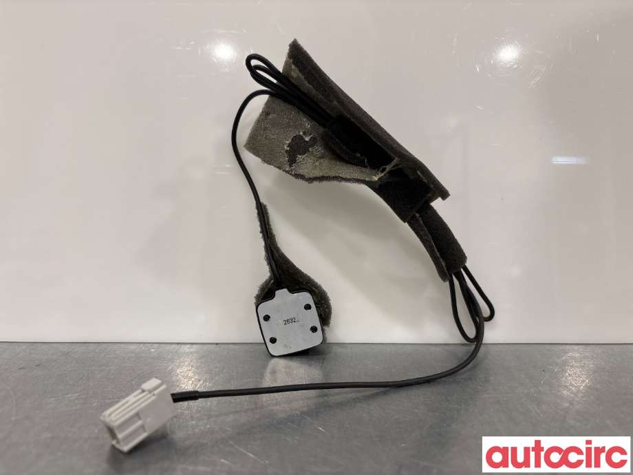 Diverse deler til Toyota Prius +7 2012-2020 (Type III) (stasjonsvogn) (stasjonsvogn) (TOYOTA|8673020050|)