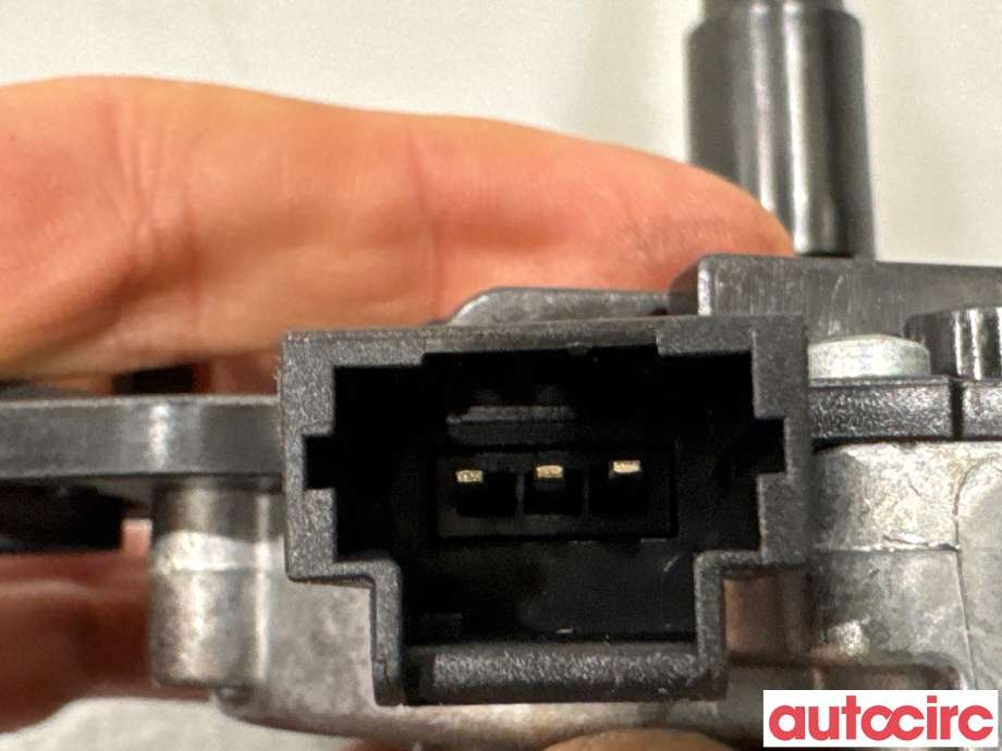 Viskermotor bakrute til Peugeot 3008 2016-->> (Type II) (PEUGEOT|9811259980|0390205008)