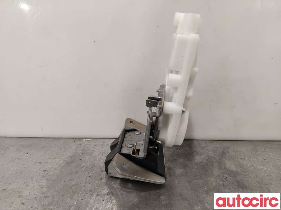 Baklukelås til Mitsubishi ASX 2010-2019  (MITSUBISHI|5808A079|)