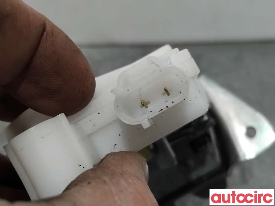 Baklukelås til Mitsubishi ASX 2010-2019  (MITSUBISHI|5808A079|)