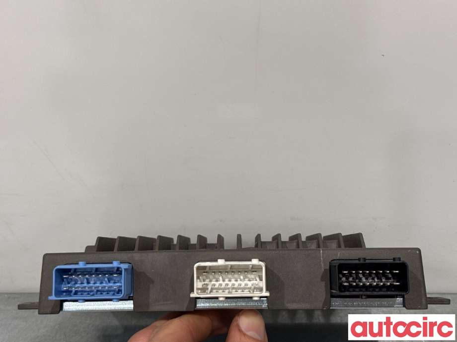 Bilstereo forsterker til Peugeot 3008 2016-->> (Type II)  (PEUGEOT|1617429080||1634181480)