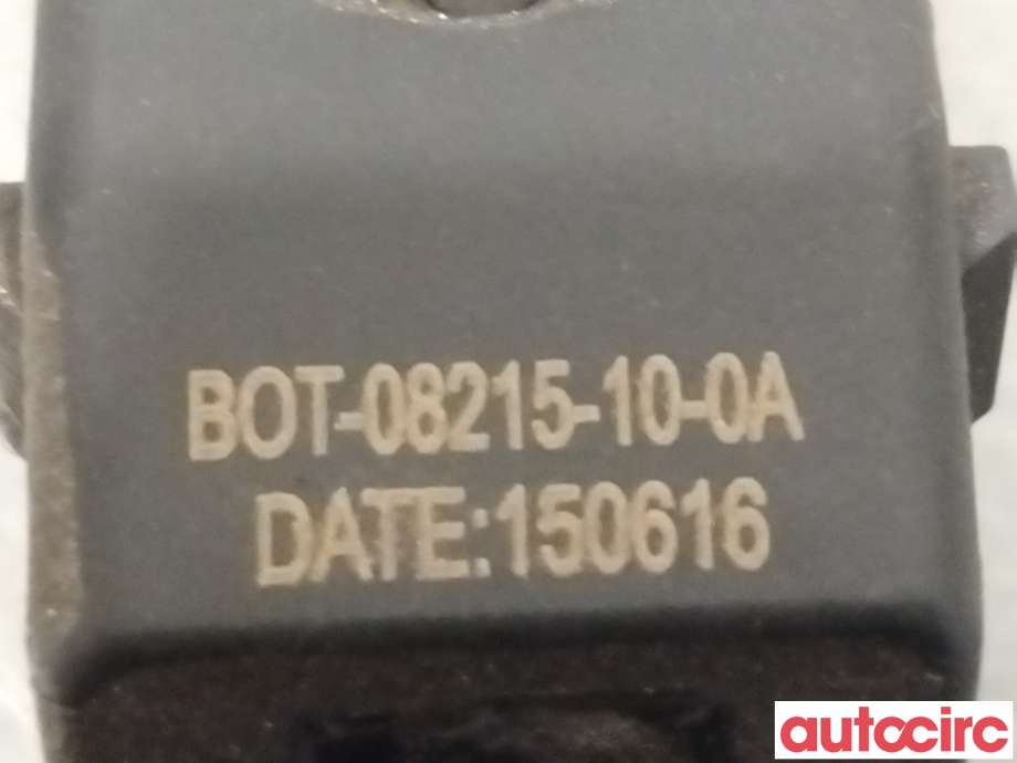 Parkeringssensor foran til Suzuki Vitara 2015-->> (Type IV)  (SUZUKI|3773554P00|BOT-08215-10-0A)