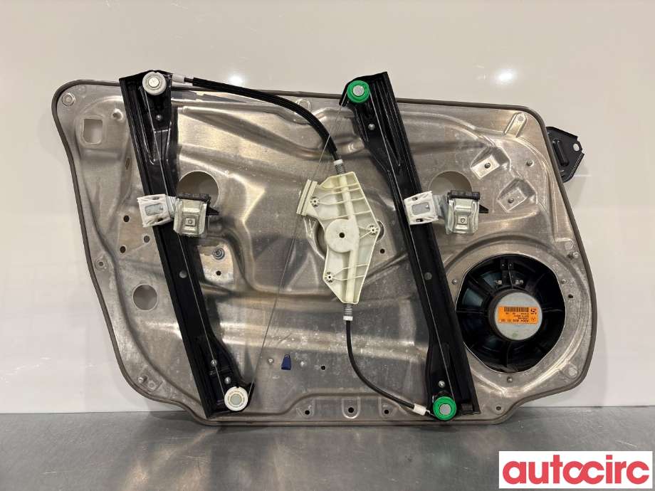 Ruteheis til Mercedes E-Klasse 2009-2013 (Fase 1) (W212) (W212) (MERCEDES|A2127201679|)