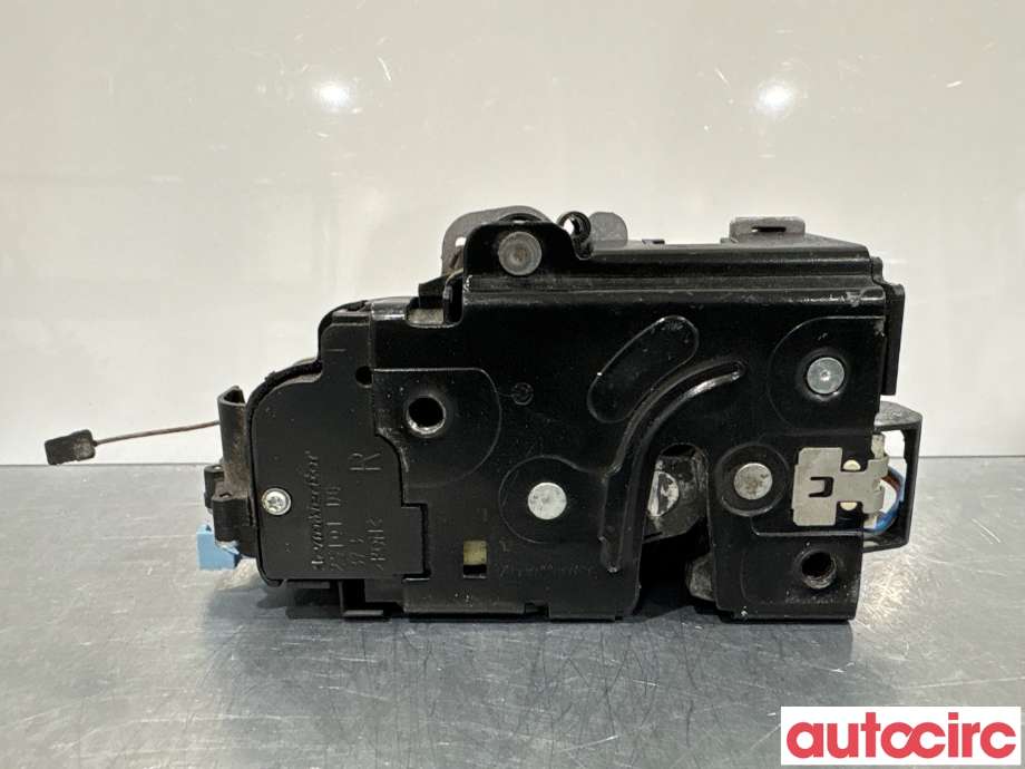 Låsekasse høyre foran til VW Caddy 2004-2010 (Type III, Fase 1)  (VOLKSWAGEN|3D1837016AC)