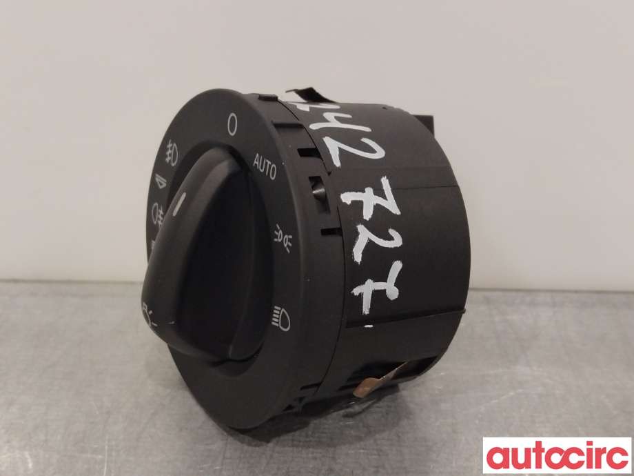 Bryter lys til Audi Q7 2006-2010 (Type I, Fase 1) (AUDI|4F1941531E|4F1941531D)
